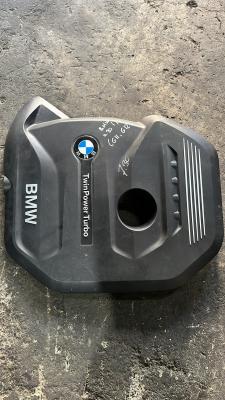 BMW G12 çıkma motor süs kapağı no ; 8629243